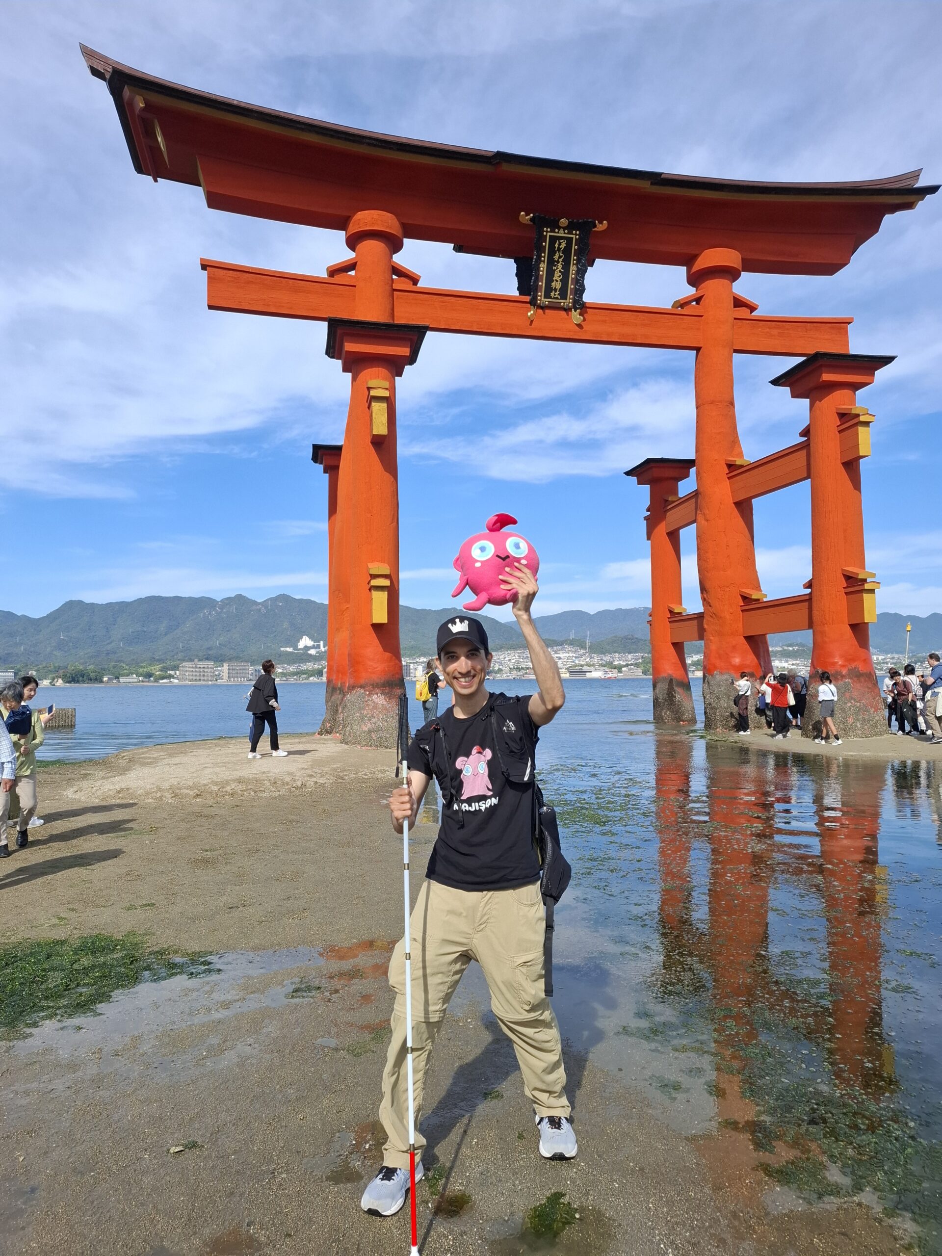 Tony Dot Vega at Nihonbashi in Tokyo on day 29 of the Tokaido Challenge. Taken on October 19 after walking 500 km from Kyoto to Tokyo along the Tokaido Road.